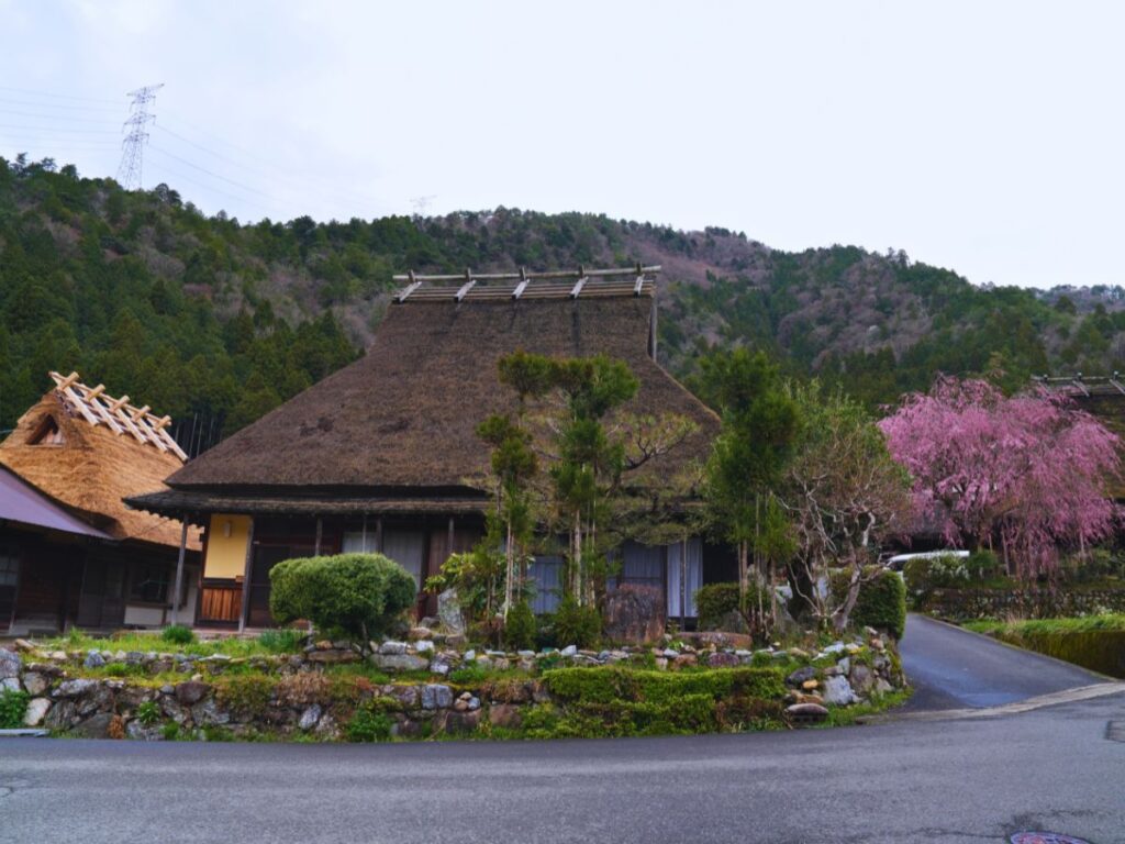 Guide to Miyama Kayabuki no Sato