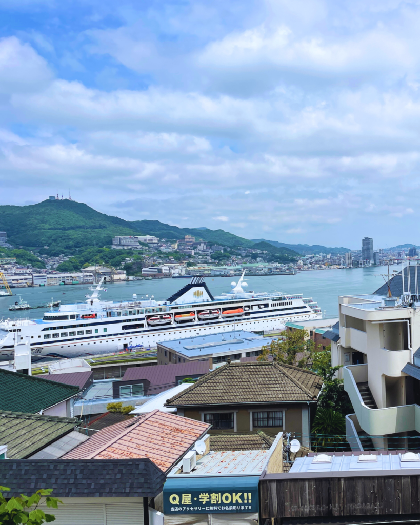 Flip Japan photo of the views of Nagasaki harbour from Glover Gardens