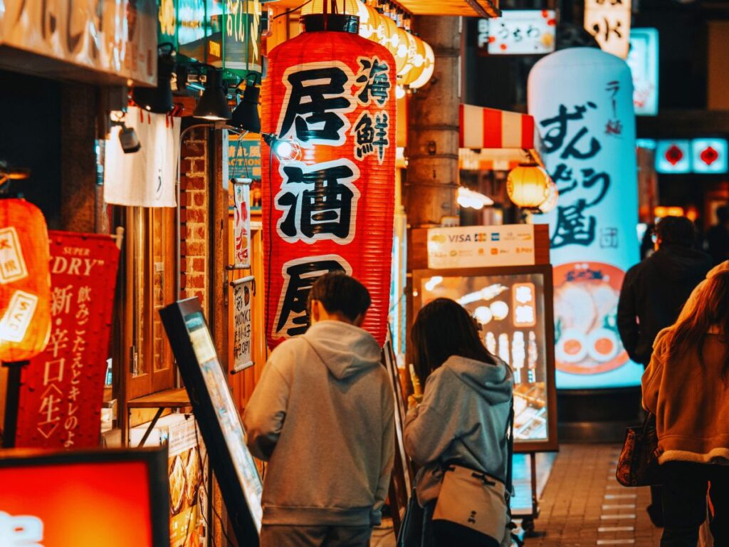 Osaka Nightlife for Foreigners (Dotonbori)