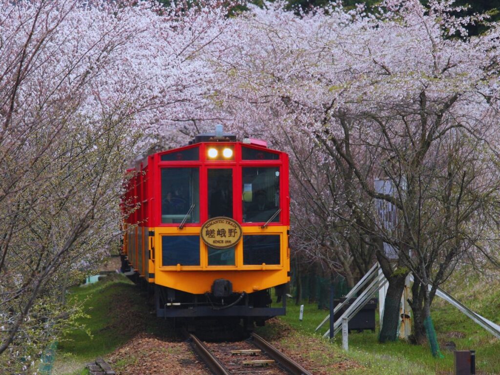 The best free things to do in Kyoto: Photograph the Sagano Romantic Train