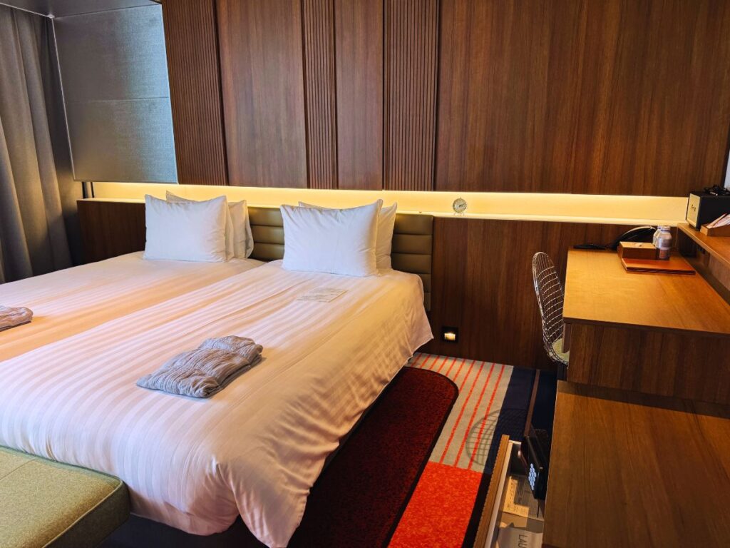 Japan Hotel vs Airbnb: How to Actually Choose Where You Stay