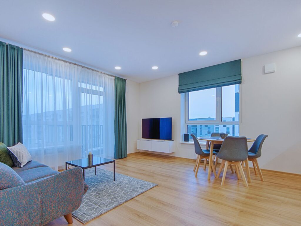 Japan Hotel vs Airbnb: How to Actually Choose Where You Stay