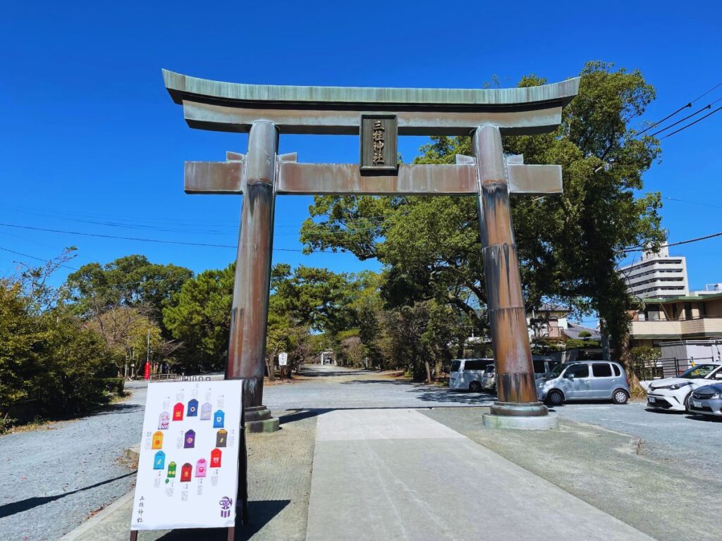 Yanagawa Guide: An Honest Look at Kyushu’s Dreamy Canal Town (Mihashira Shrine)