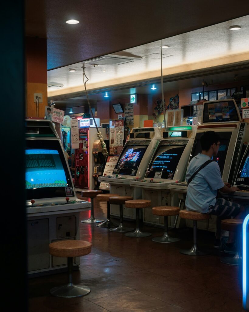 Vintage arcade games from the showa era line the walls at Nakano Broadway, where you can still play them today.