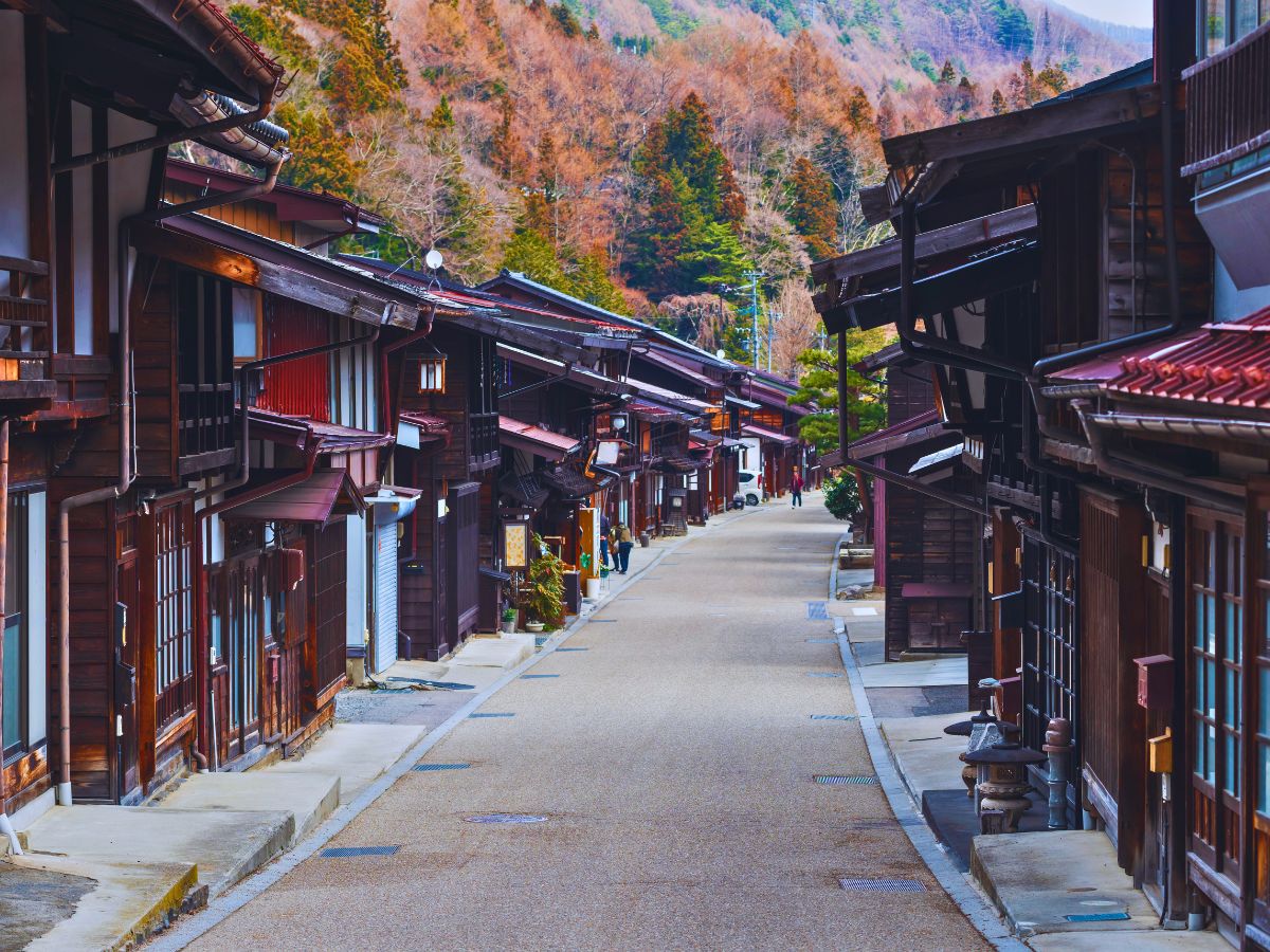 The Nakasendo Trail and Historic Stops Along the Kiso Valley
